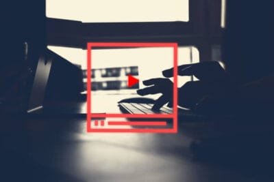 Aprenda a usar vídeos otimizados para melhorar o SEO, aumentar o tempo de permanência no site e atrair mais visitantes qualificados.