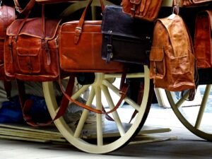 O que avaliar antes de comprar uma bolsa de couro feminina